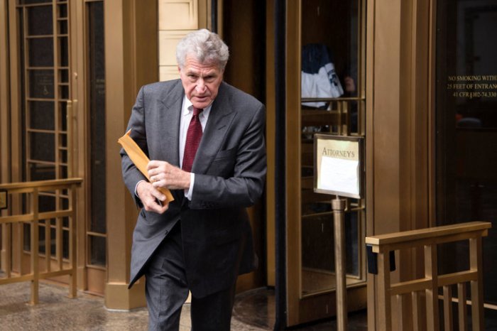 Lawyer york disbarred clients million schlesinger stuart manhattan prison stealing gets time federal stole court than who times friday nyregion